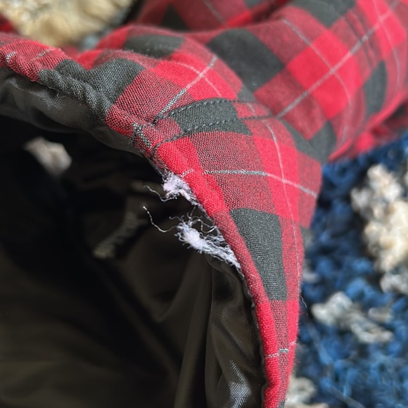 Maurice’s plaid vest - Picture 5 of 5